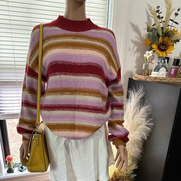 GAP Sweaters - GAP Sweater